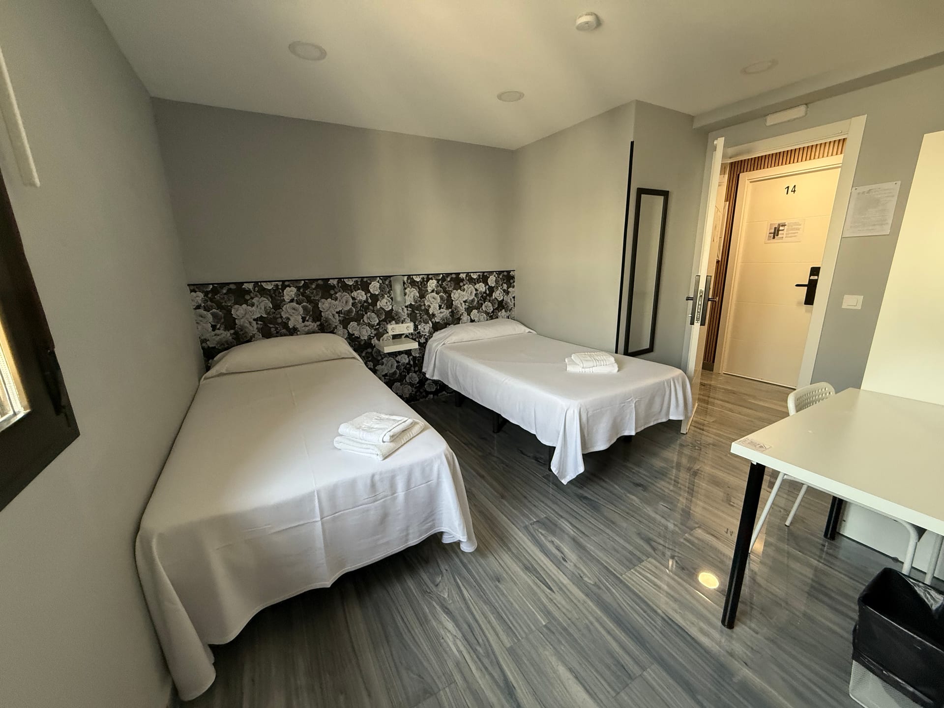 Habitación con dos camas
